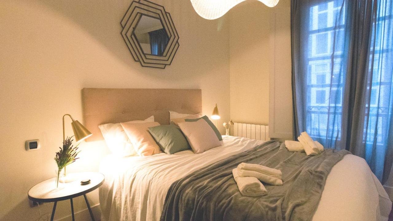 Zazpikaleak By Staynnapartments Bilbao Buitenkant foto